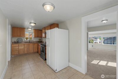 726 Methow Street , Wenatchee, WA 98801 - Photo 15