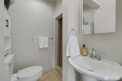 726 Methow Street , Wenatchee, WA 98801 - Photo 25