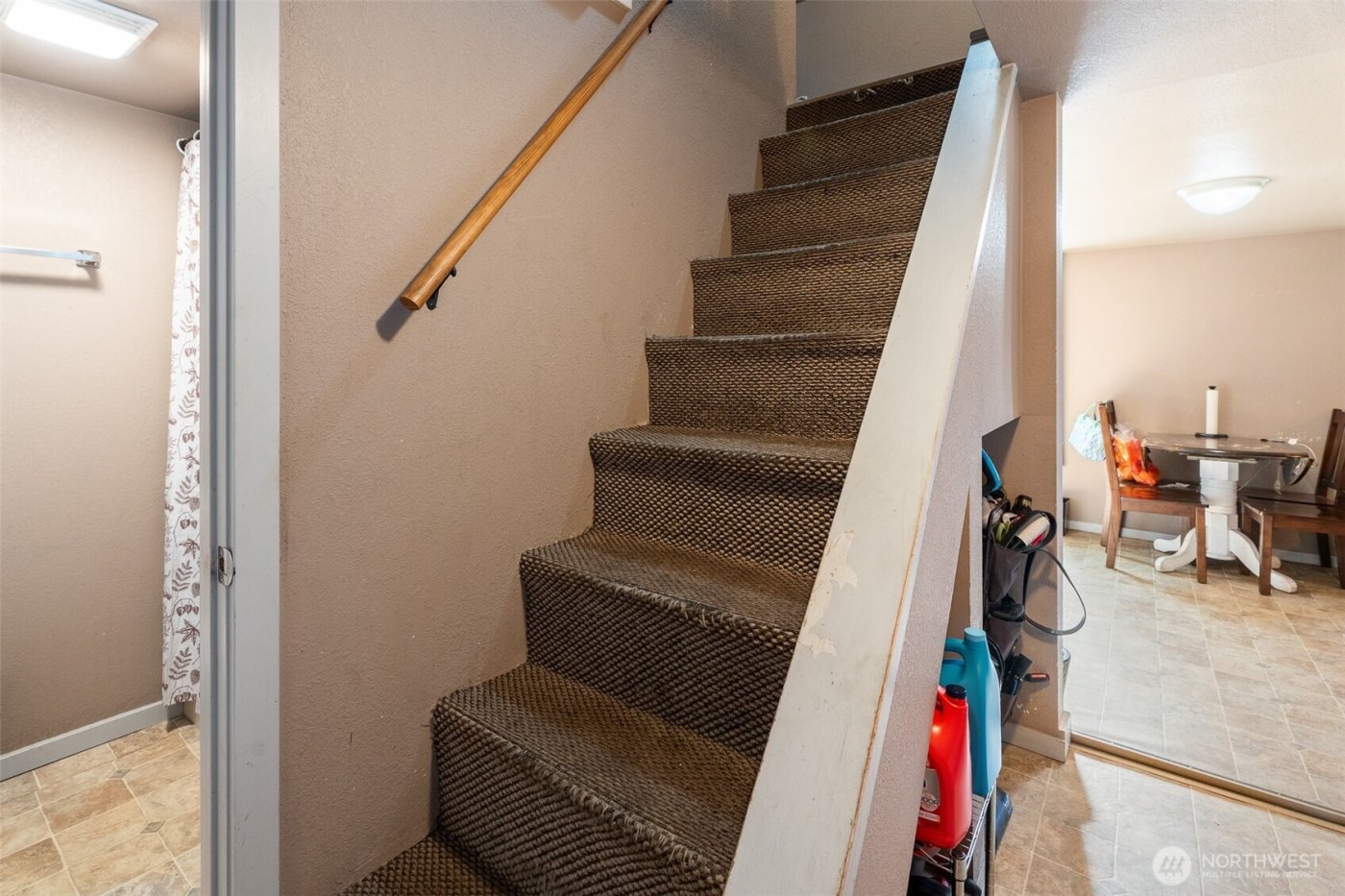 726 Methow Street , Wenatchee, WA 98801