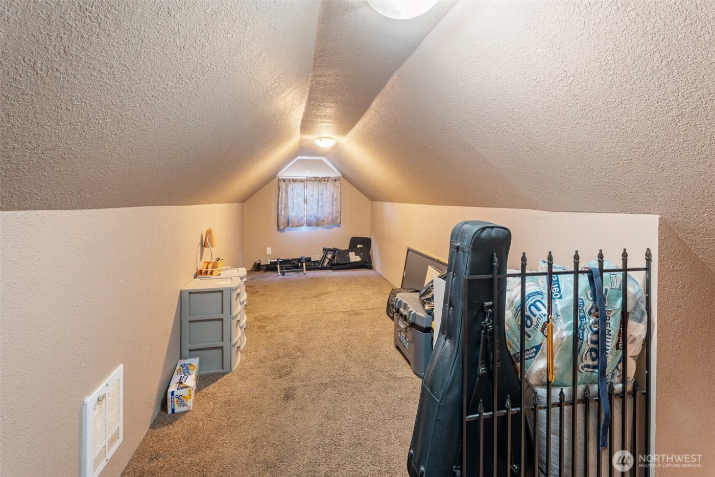 726 Methow Street , Wenatchee, WA 98801