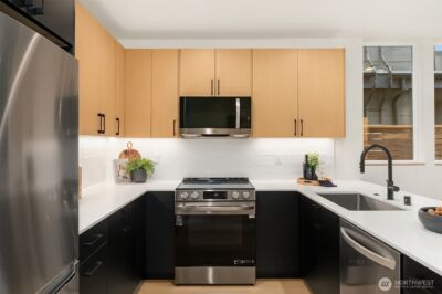 1459 22nd Avenue , Seattle, WA 98122 - Photo 6