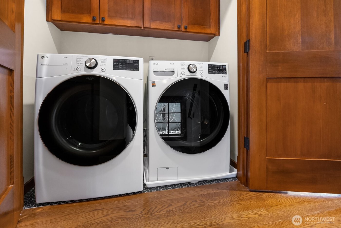 1632 35th Avenue , Seattle, WA 98122