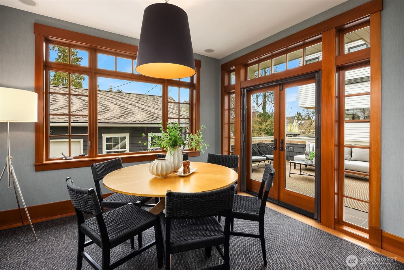 1632 35th Avenue , Seattle, WA 98122