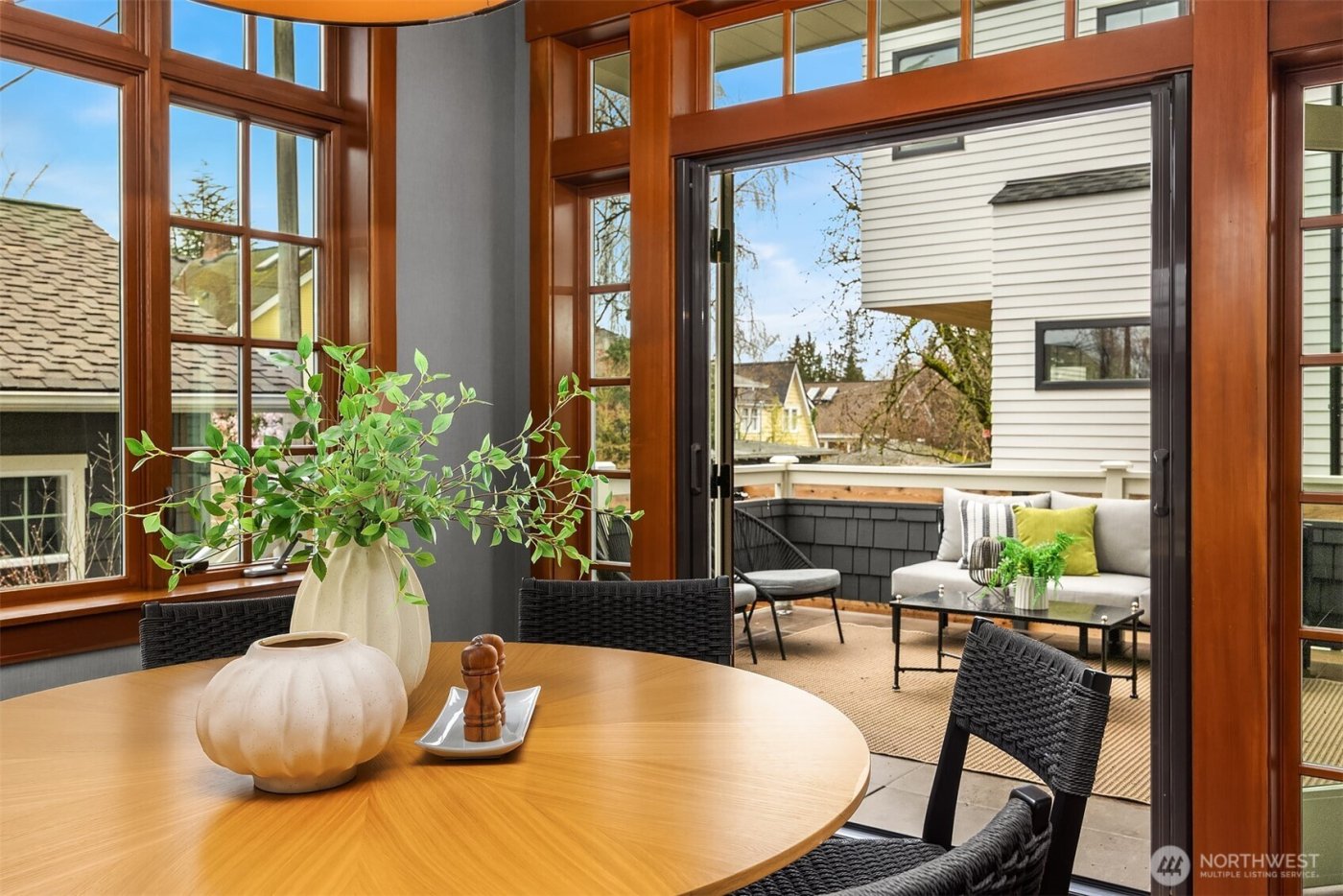 1632 35th Avenue , Seattle, WA 98122