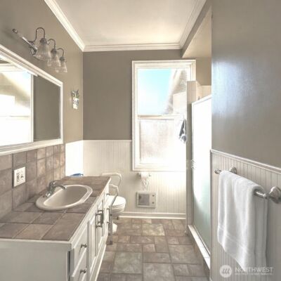2130 Virginia Avenue , Everett, WA 98201 - Photo 10