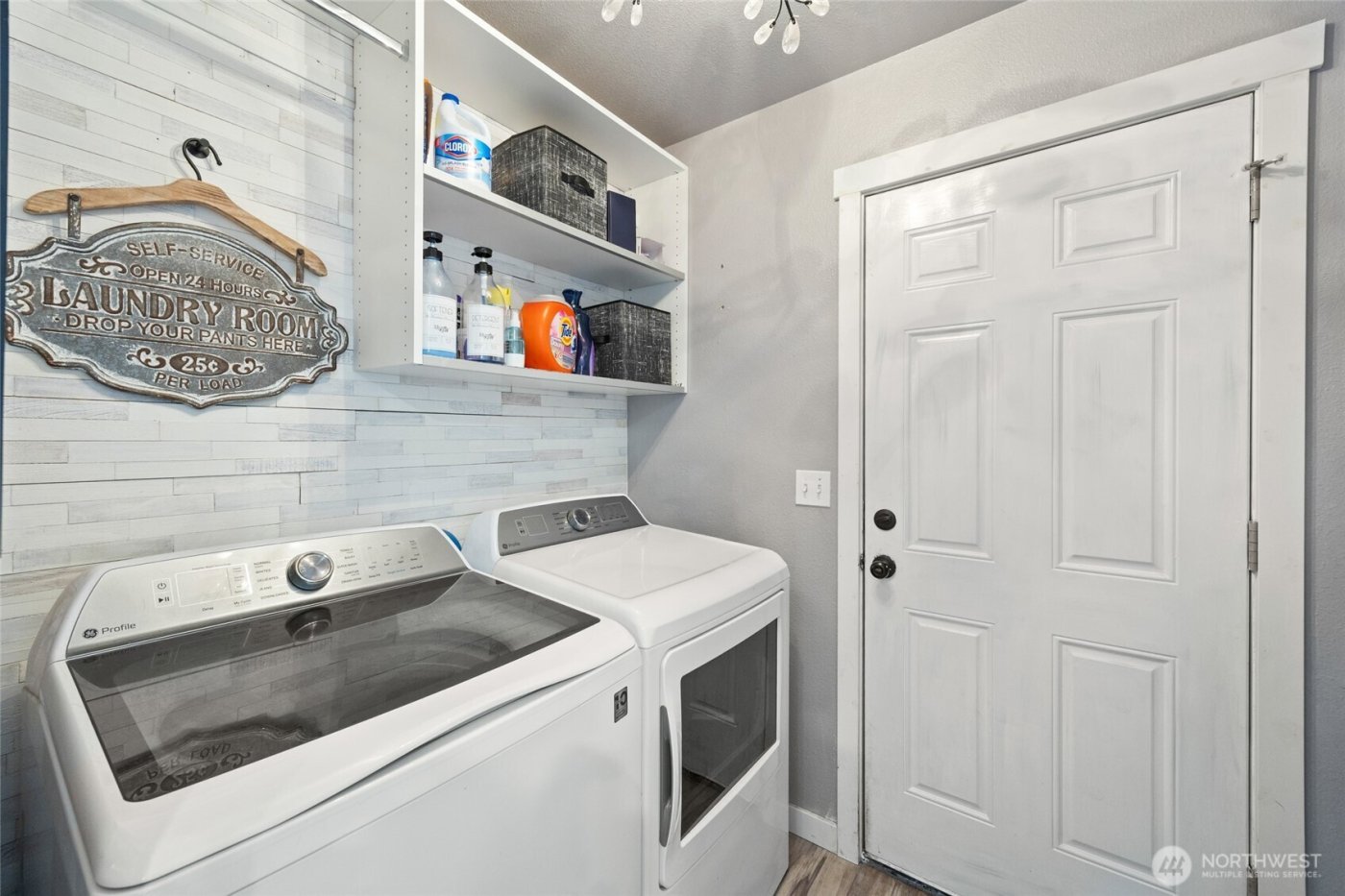 27614 76th Avenue E, Graham, WA 98338