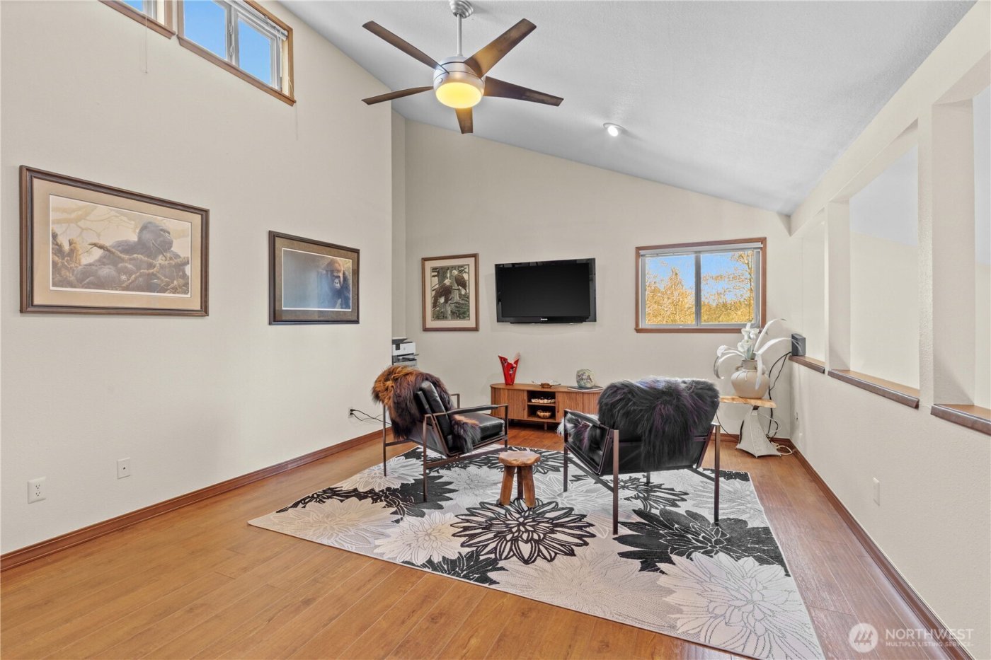 5412 175th Avenue Ct E, Lake Tapps, WA 98391