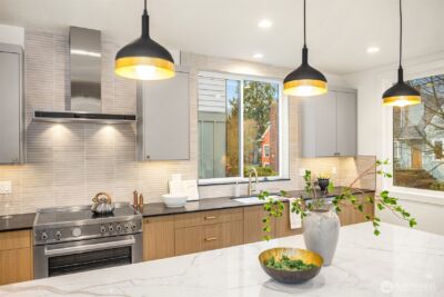 4406 1st Avenue NE, Seattle, WA 98105 - Photo 14