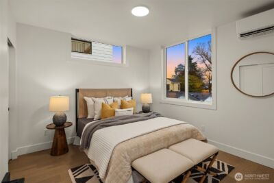 4406 1st Avenue NE, Seattle, WA 98105 - Photo 26