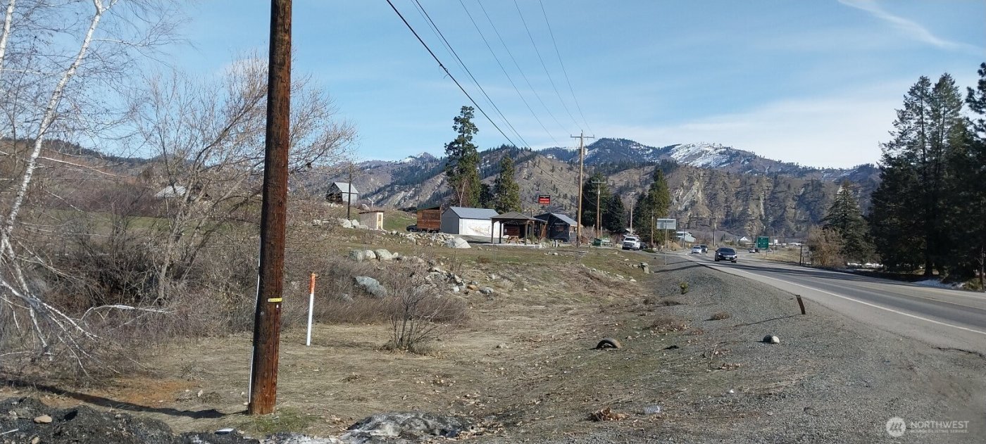 7550 US Highway 97 , Peshastin, WA 98847