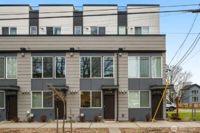 1638 20th Avenue #B, Seattle, WA 98122 - Photo 2