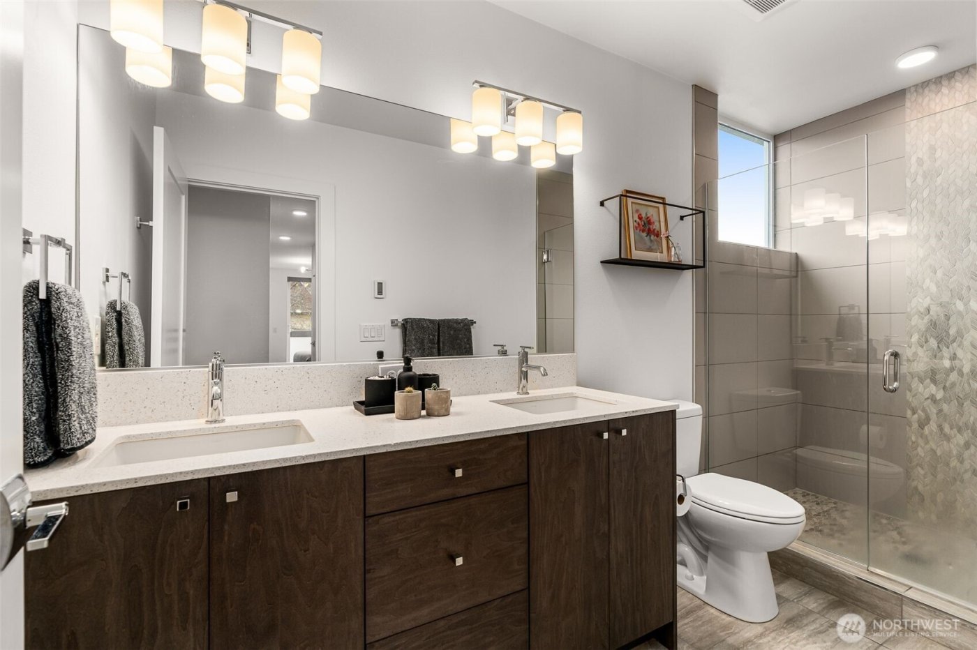 1638 20th Avenue #B, Seattle, WA 98122