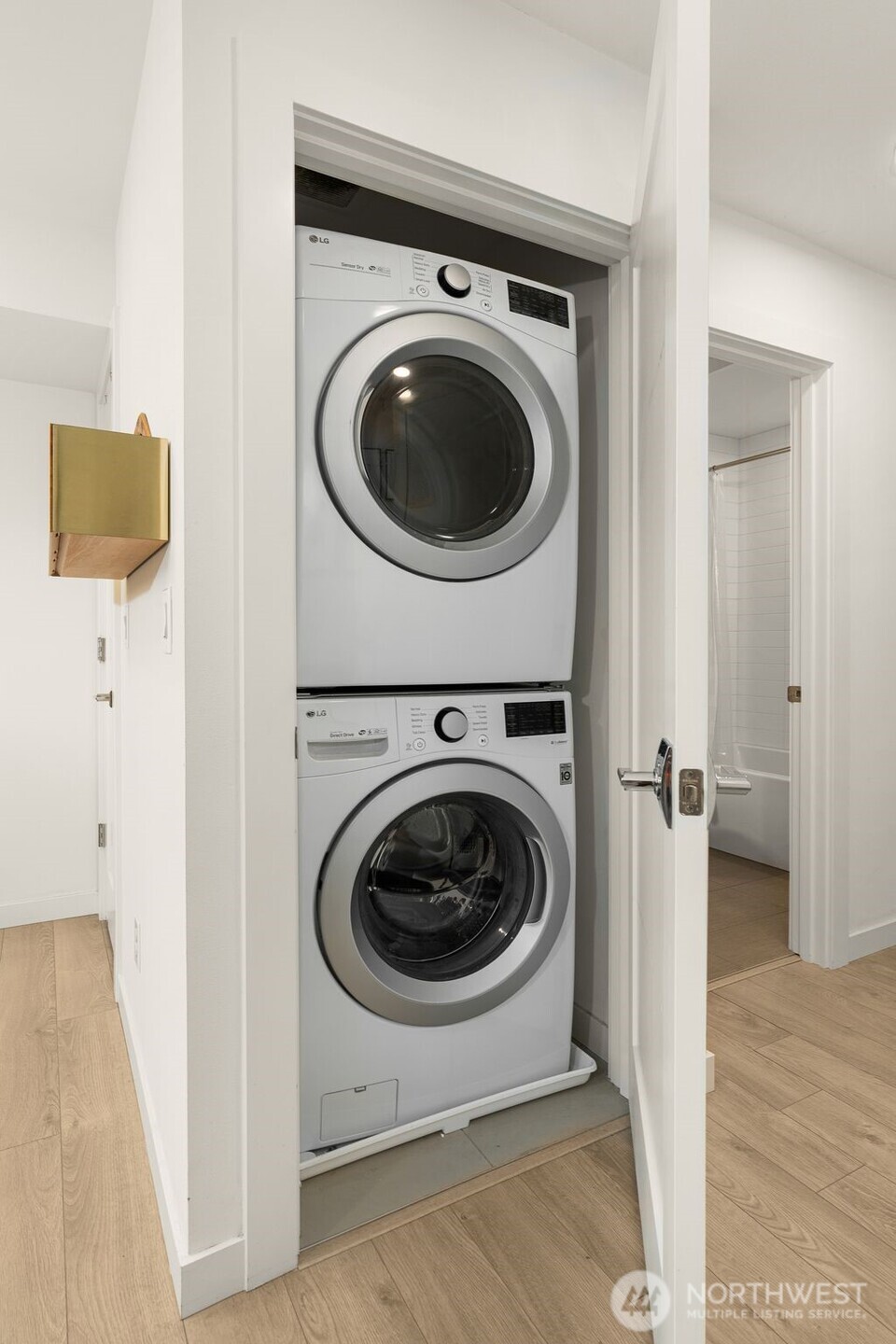 1638 20th Avenue #B, Seattle, WA 98122