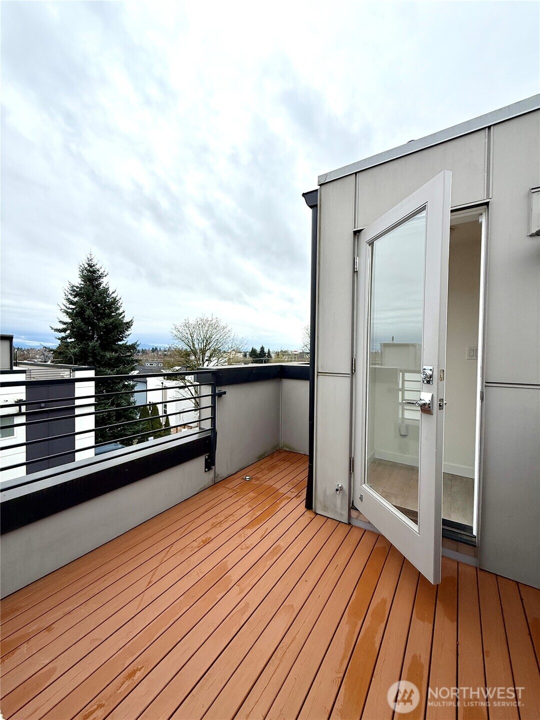 1638 20th Avenue #B, Seattle, WA 98122