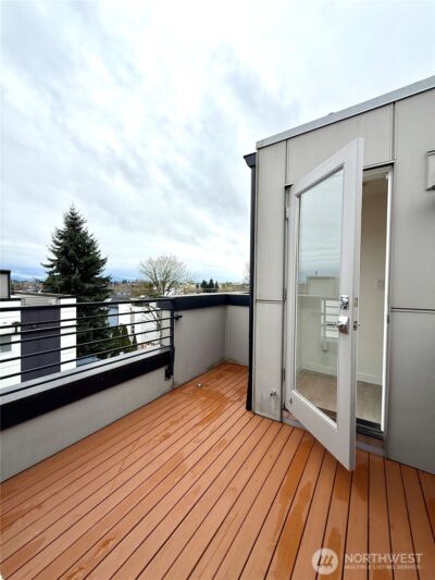 1638 20th Avenue #B, Seattle, WA 98122 - Photo 7