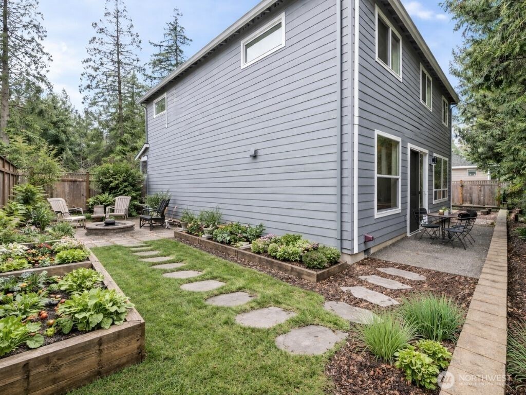 3509 Fox Court , Gig Harbor, WA 98335