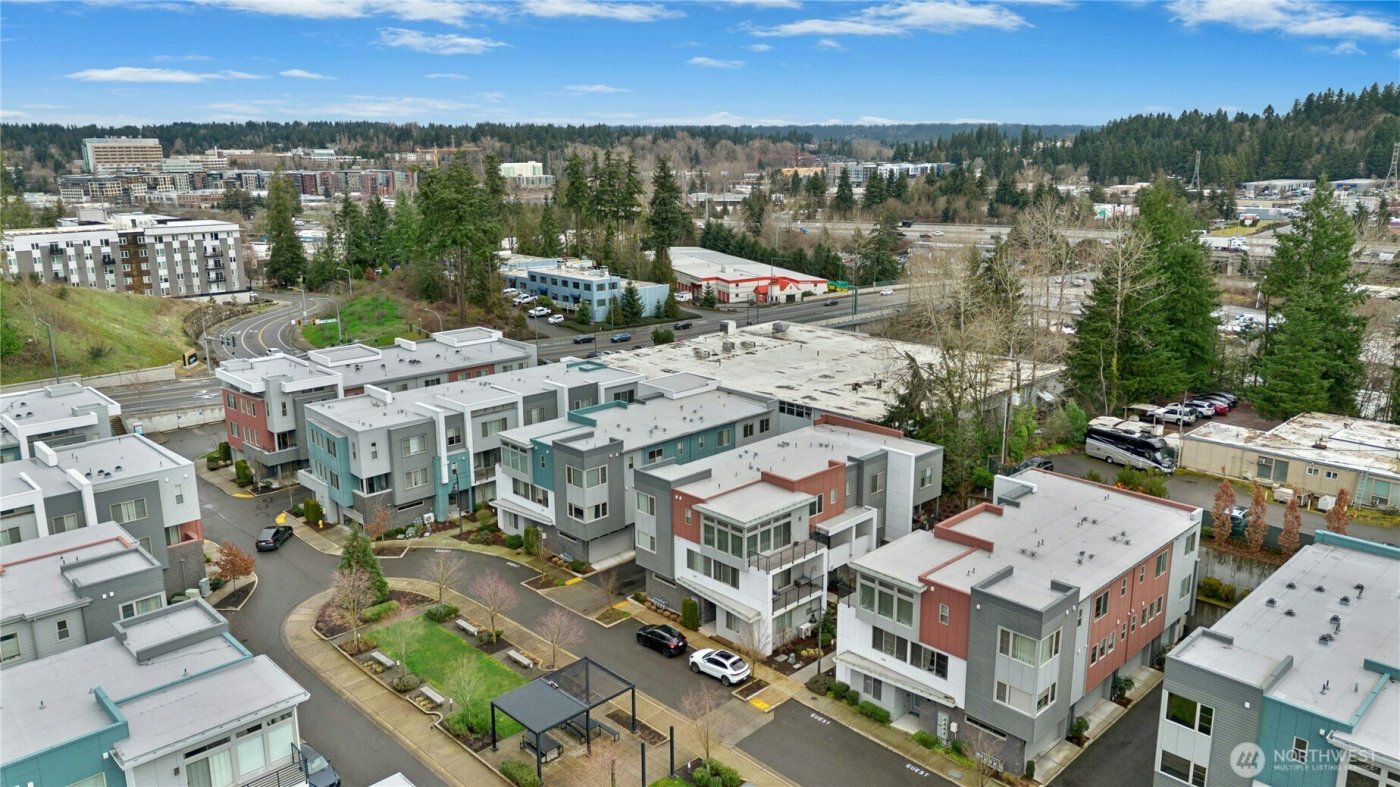 11416 117th Lane NE #E004, Kirkland, WA 98034