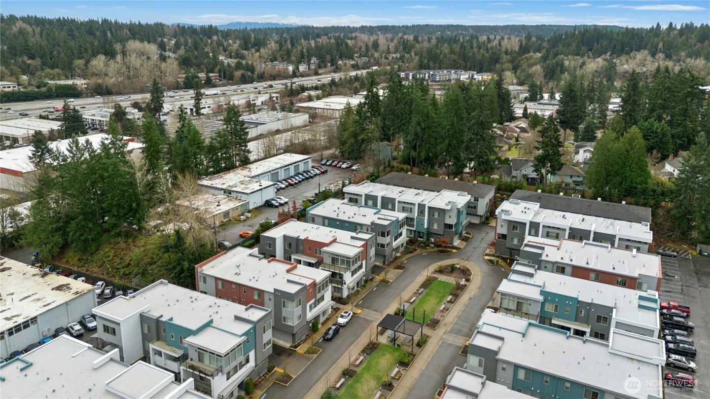 11416 117th Lane NE #E004, Kirkland, WA 98034