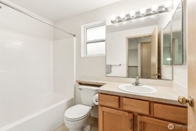 10435 3rd Avenue SW, Seattle, WA 98146 - Photo 14