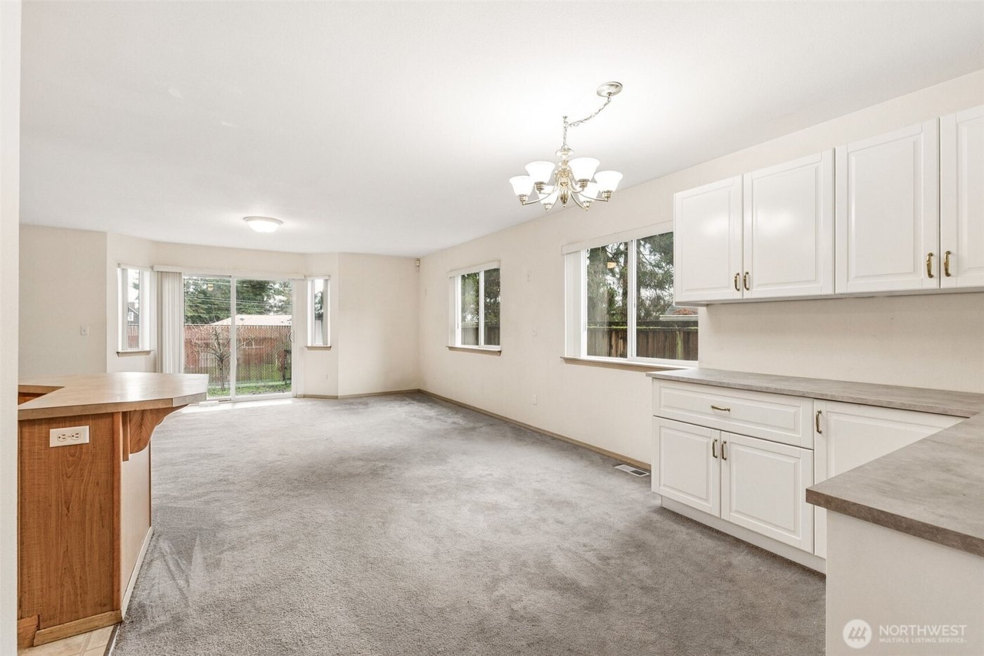 10435 3rd Avenue SW, Seattle, WA 98146