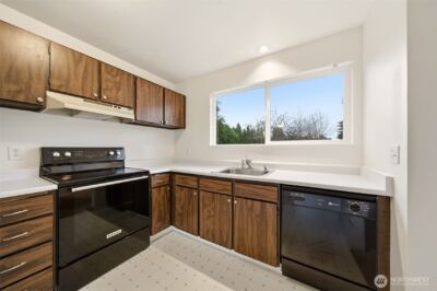 421 NE 105th Street , Vancouver, WA 96885 - Photo 15