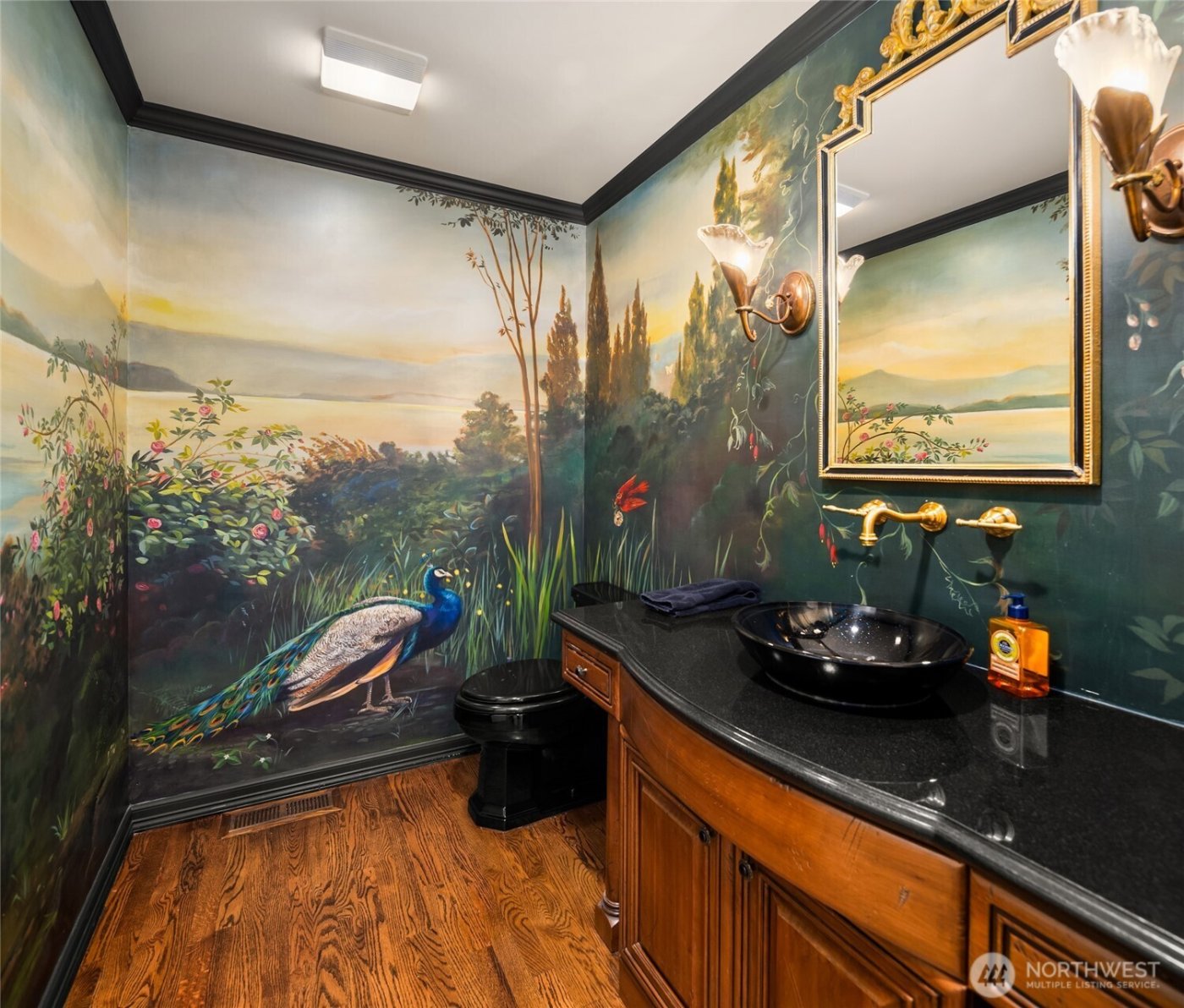 3240 126th Avenue NE, Bellevue, WA 98005