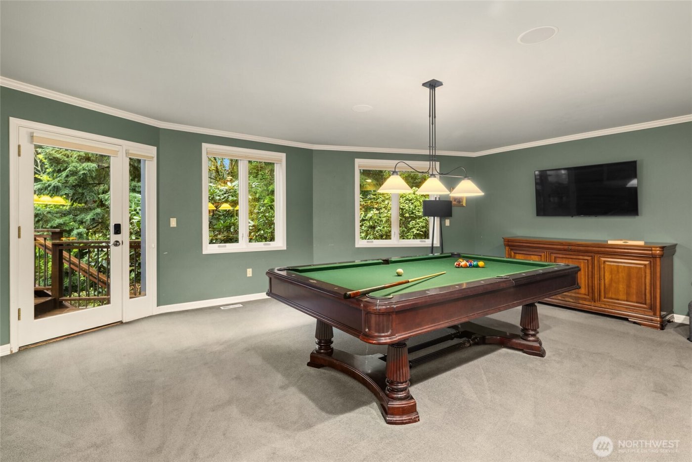 3240 126th Avenue NE, Bellevue, WA 98005