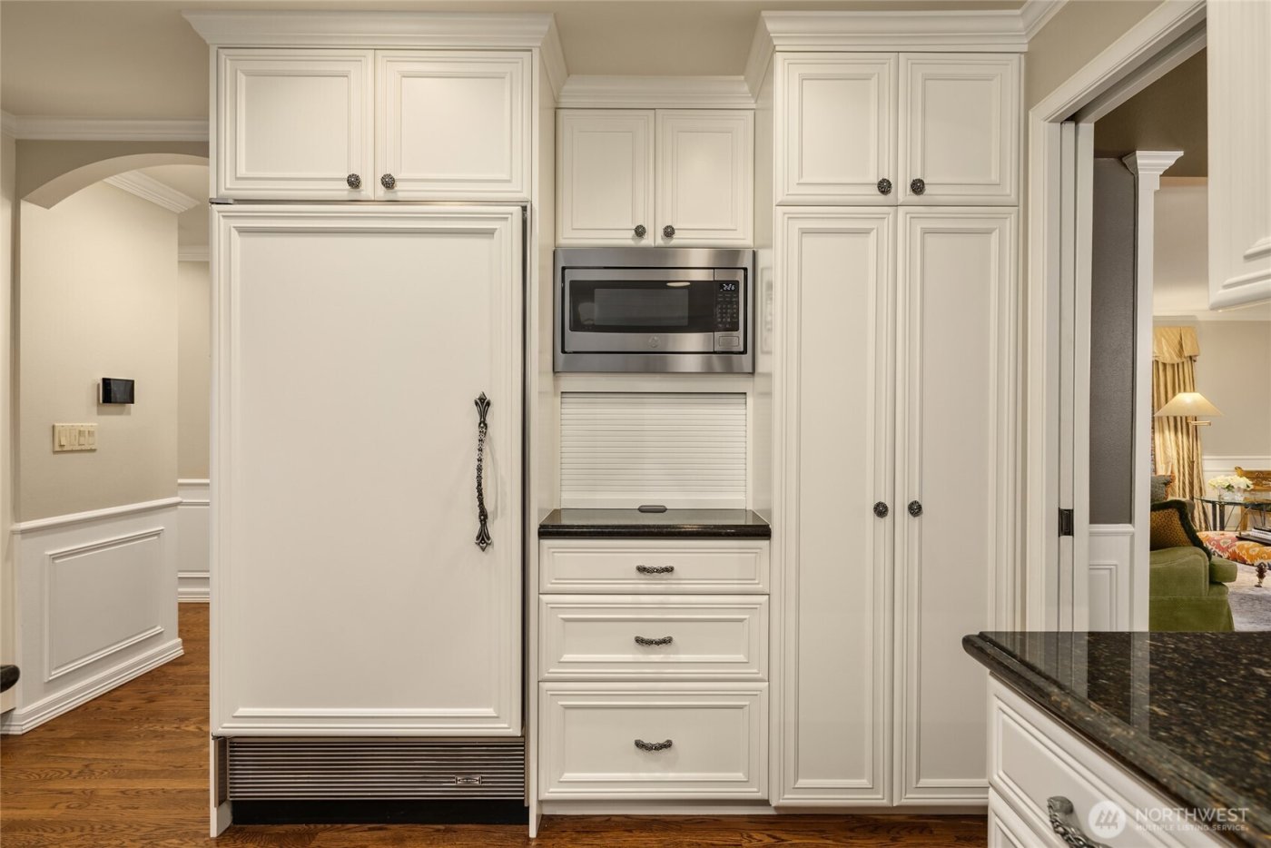 3240 126th Avenue NE, Bellevue, WA 98005