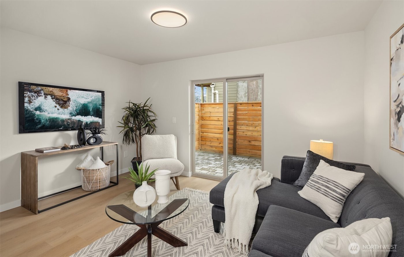 1155 NW 58th Street , Seattle, WA 98107