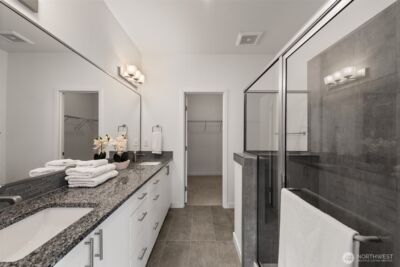 15729 NE 14th Aly , Bellevue, WA 98008 - Photo 17