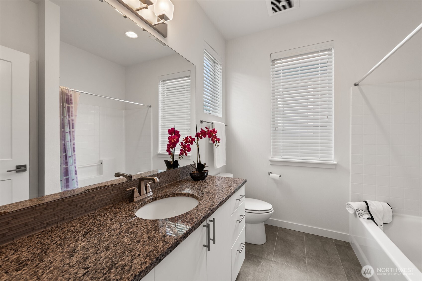 15729 NE 14th Aly , Bellevue, WA 98008