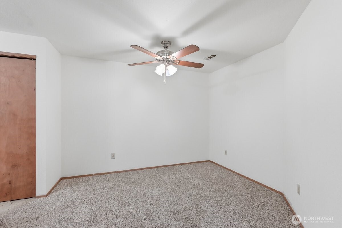 3105 K Street NE, Auburn, WA 98002