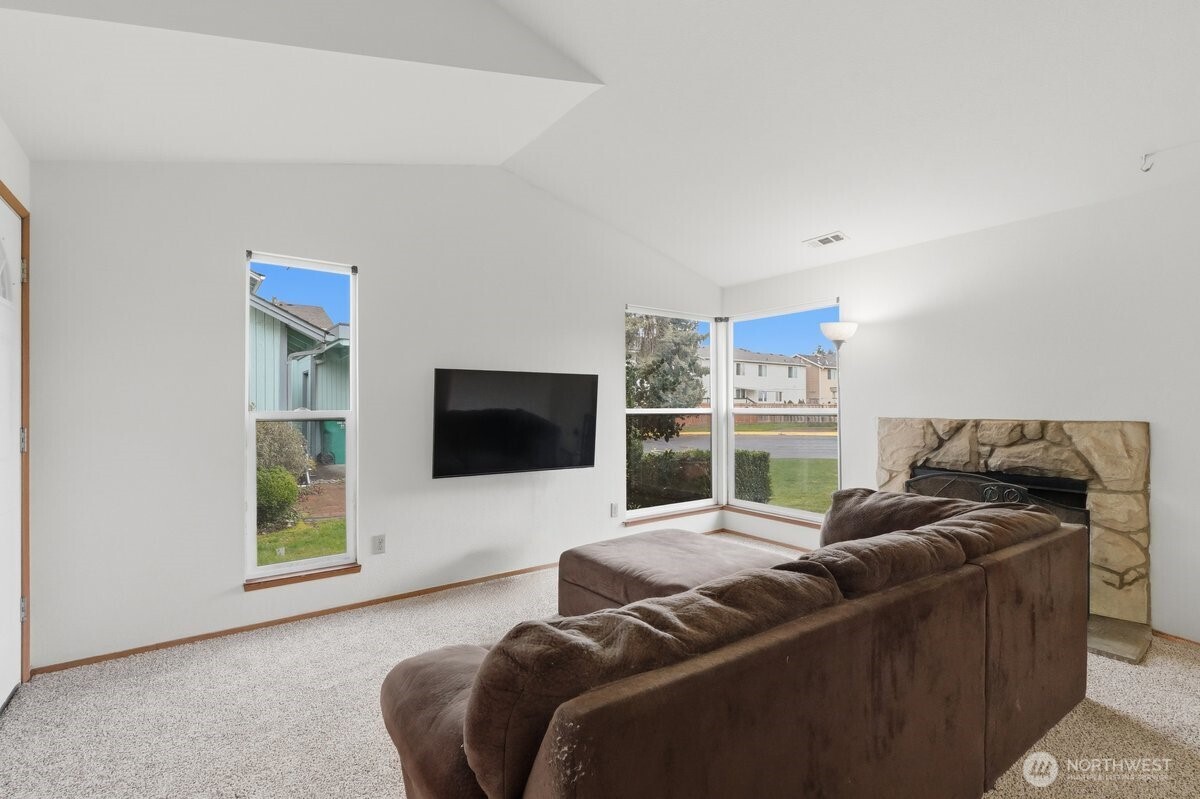 3105 K Street NE, Auburn, WA 98002