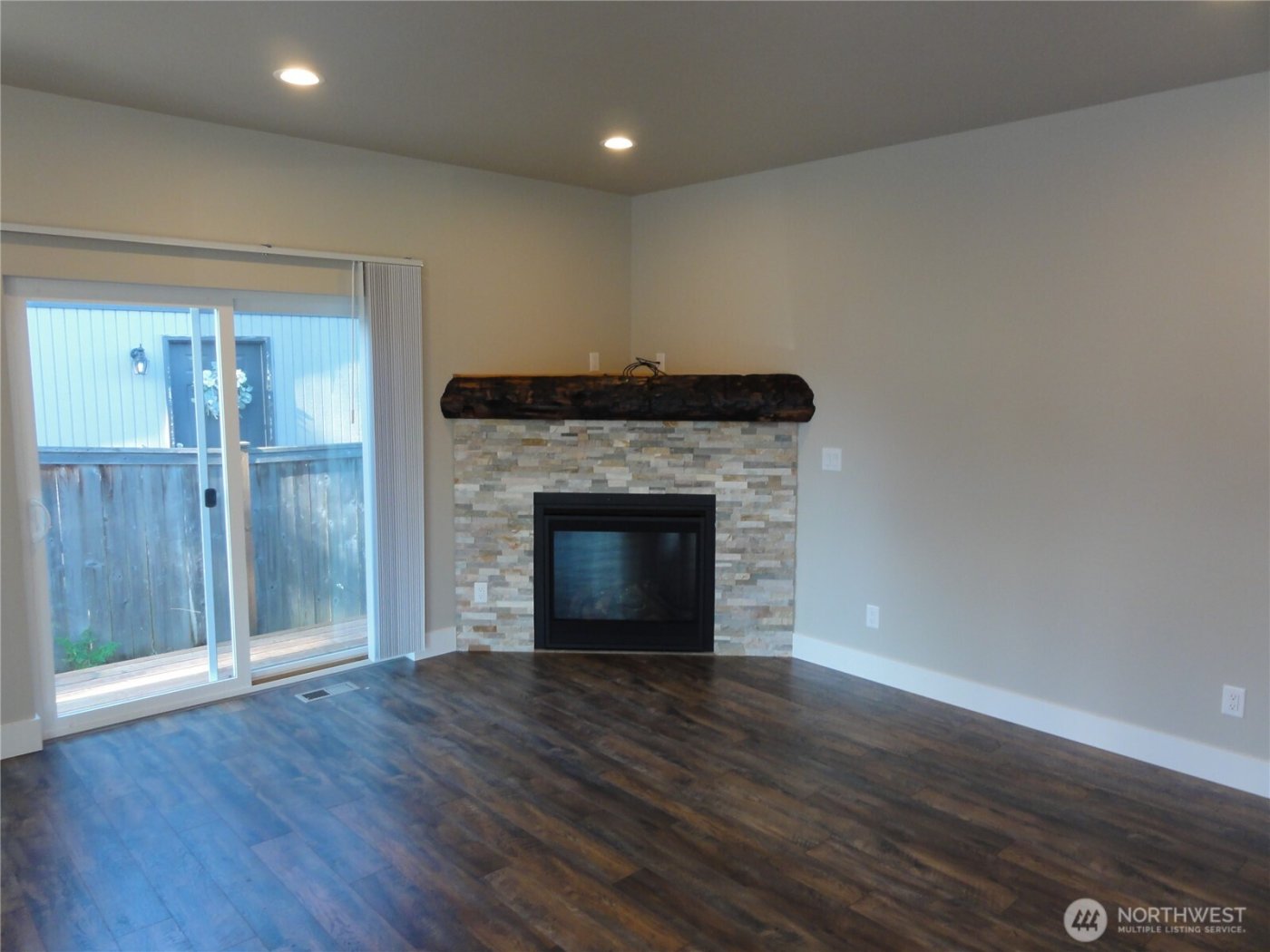 1724 14th Street , Bremerton, WA 98337