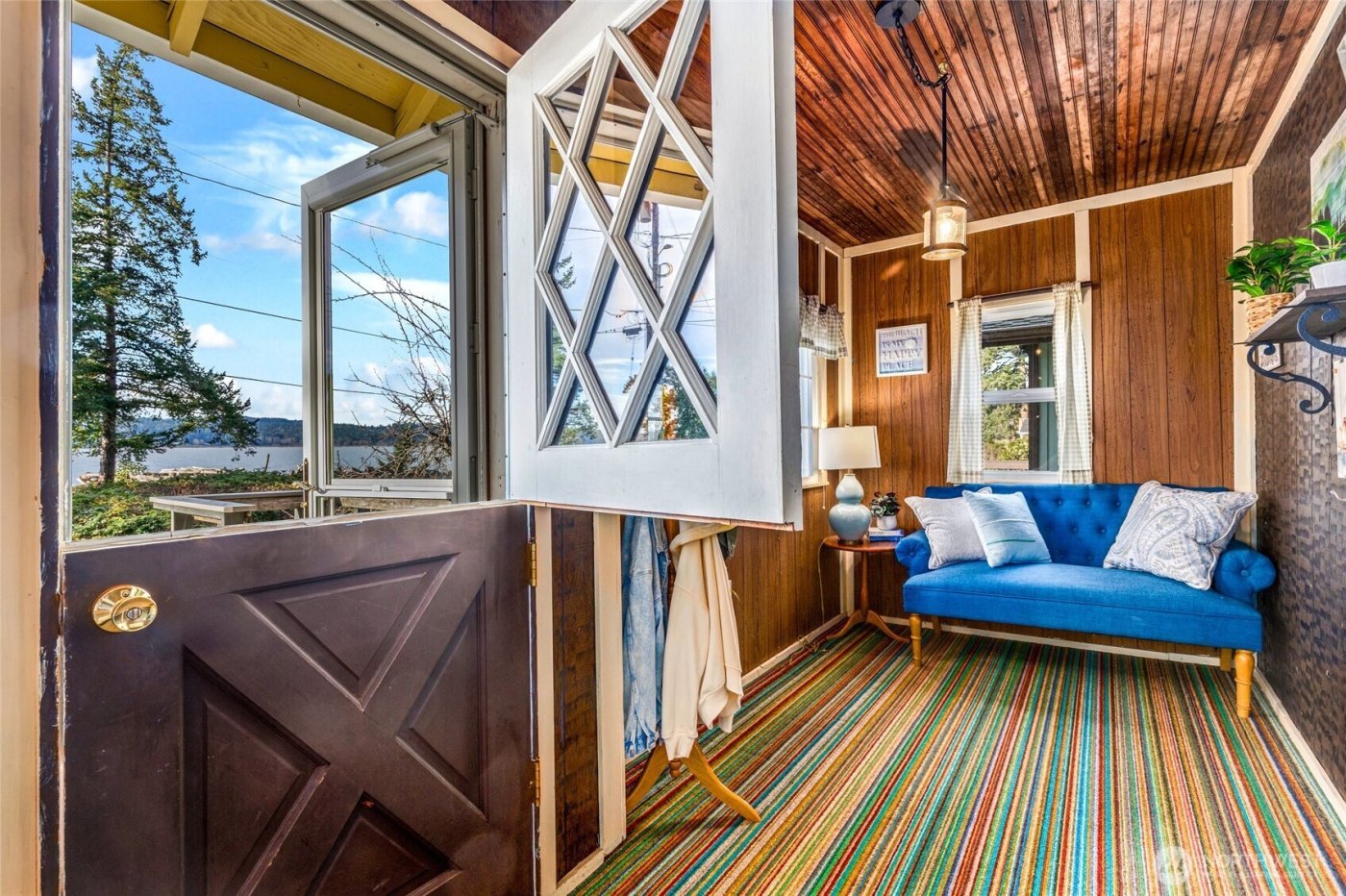 534 Sundin Drive , Camano Island, WA 98282