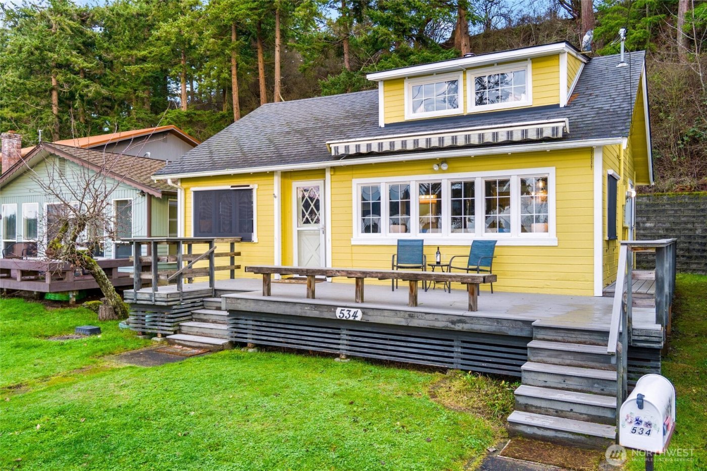 534 Sundin Drive , Camano Island, WA 98282