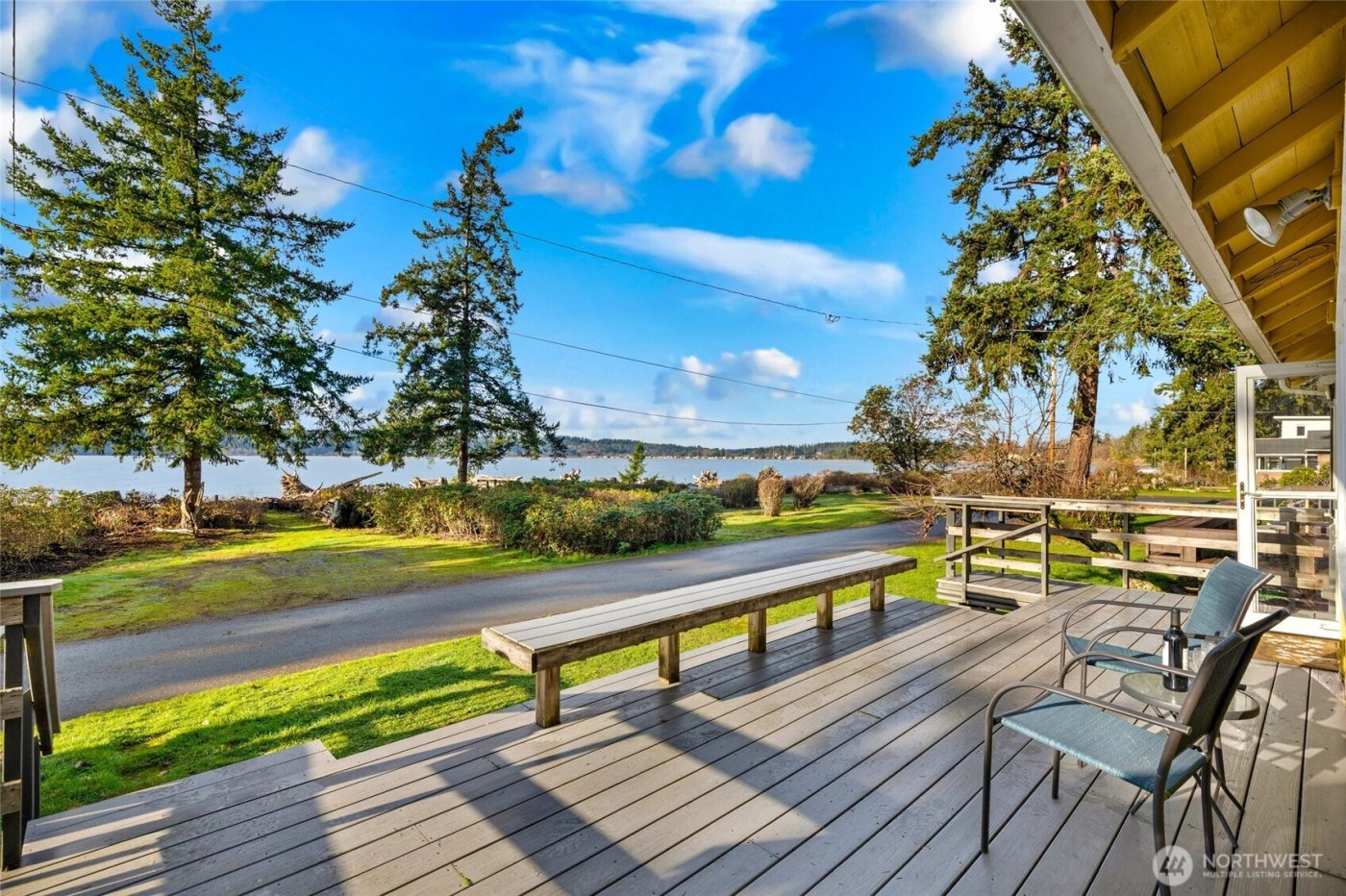 534 Sundin Drive , Camano Island, WA 98282