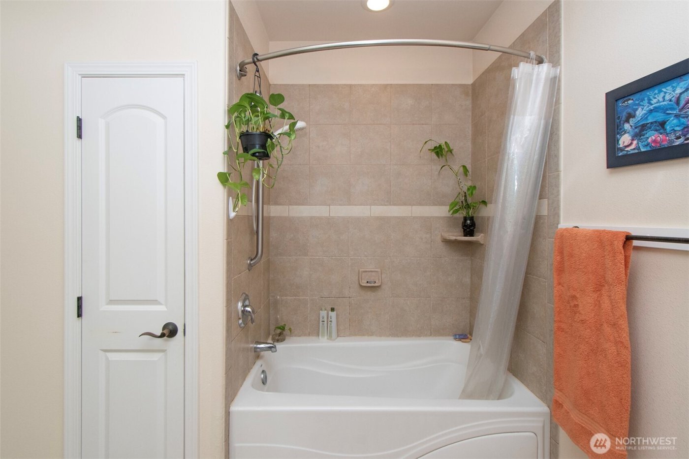 2615 Peach Court #A, Port Angeles, WA 98363