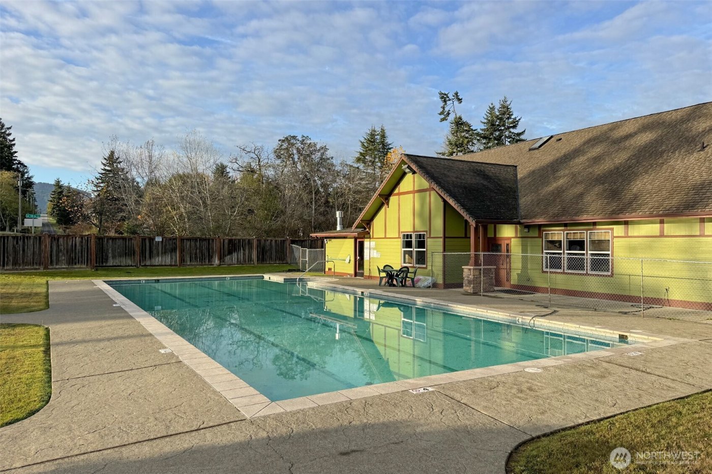 2615 Peach Court #A, Port Angeles, WA 98363