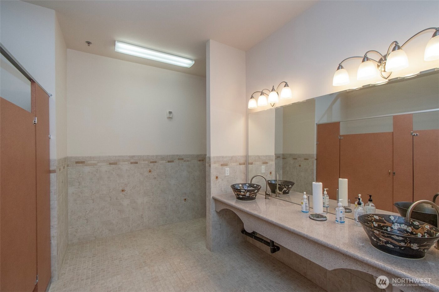 2615 Peach Court #A, Port Angeles, WA 98363