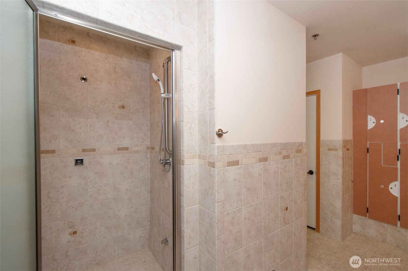 2615 Peach Court #A, Port Angeles, WA 98363