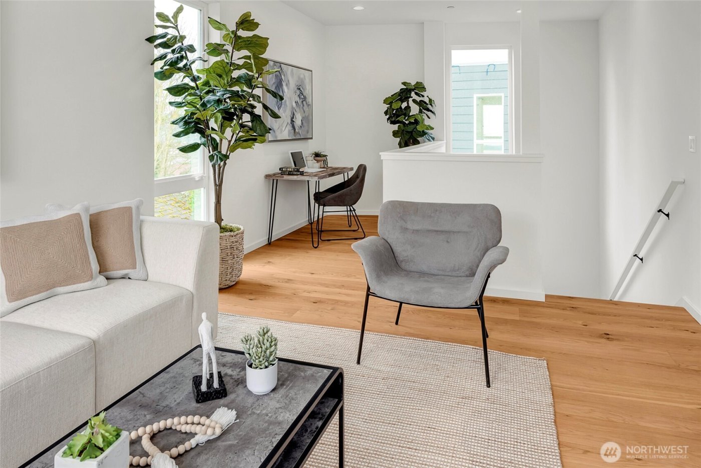 627 13th Avenue E, Seattle, WA 98102