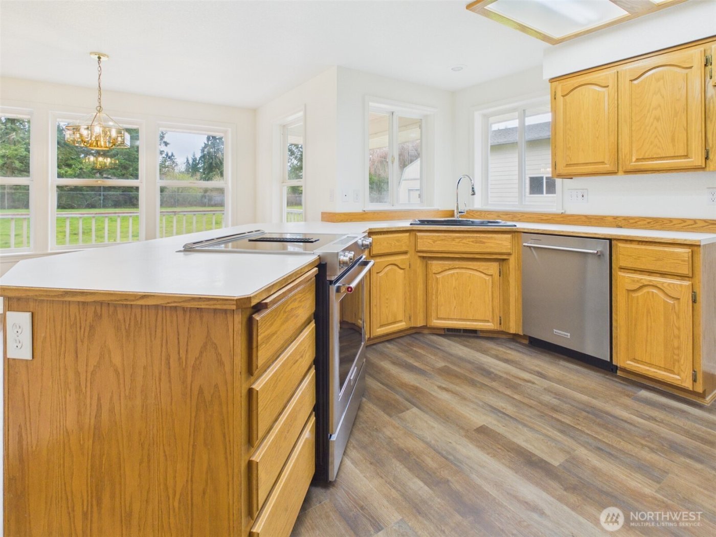 9709 36th Court SE, Olympia, WA 98513