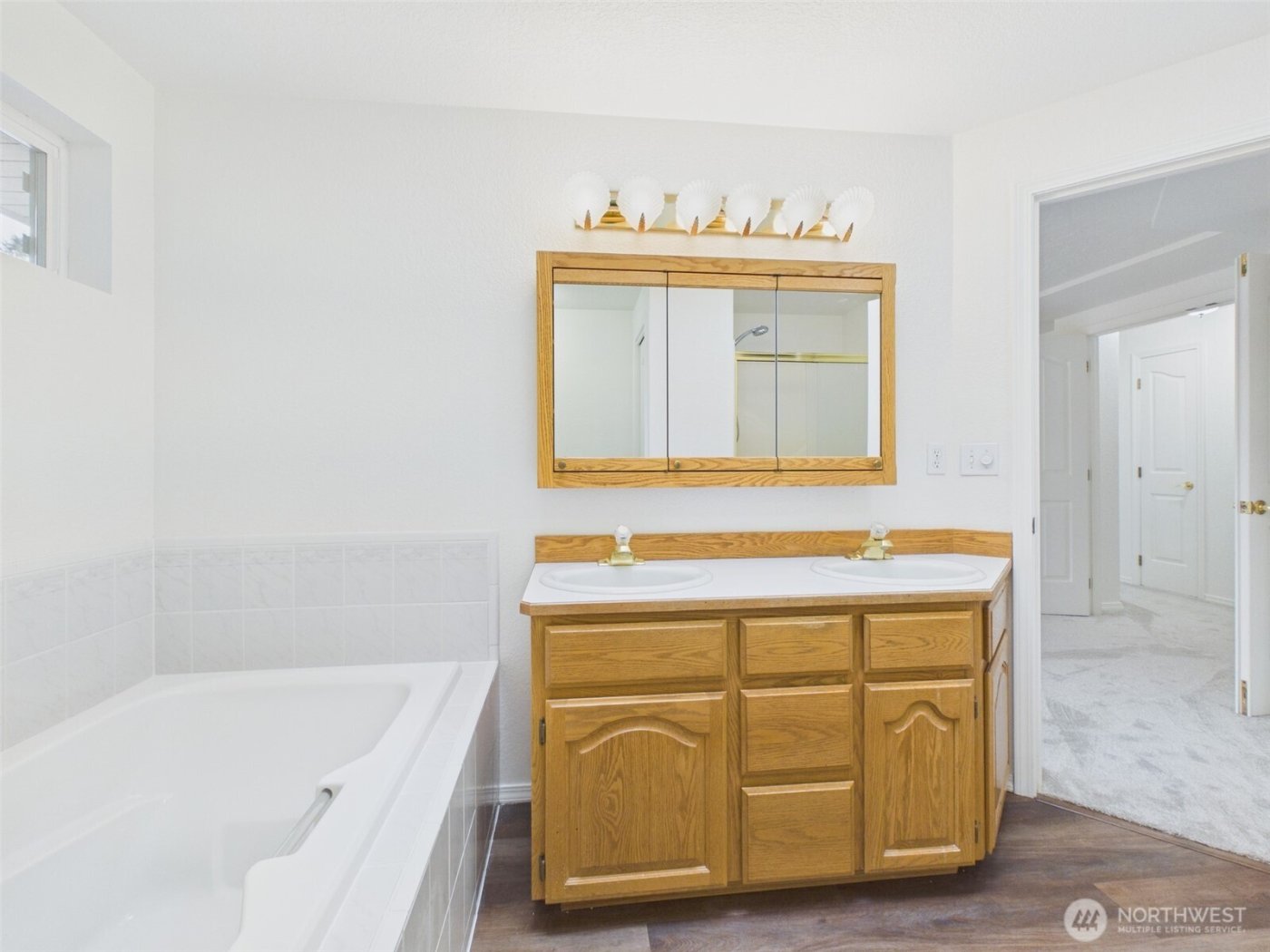 9709 36th Court SE, Olympia, WA 98513