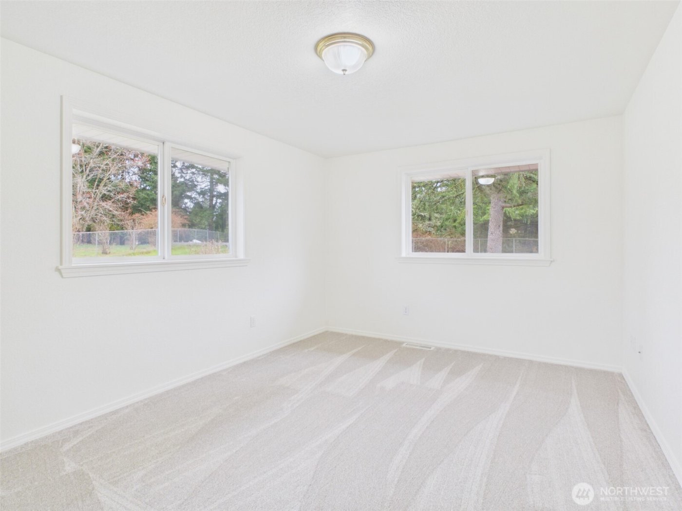 9709 36th Court SE, Olympia, WA 98513