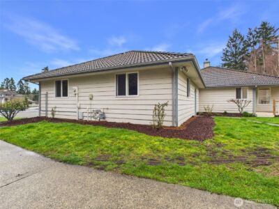 9709 36th Court SE, Olympia, WA 98513 - Photo 32