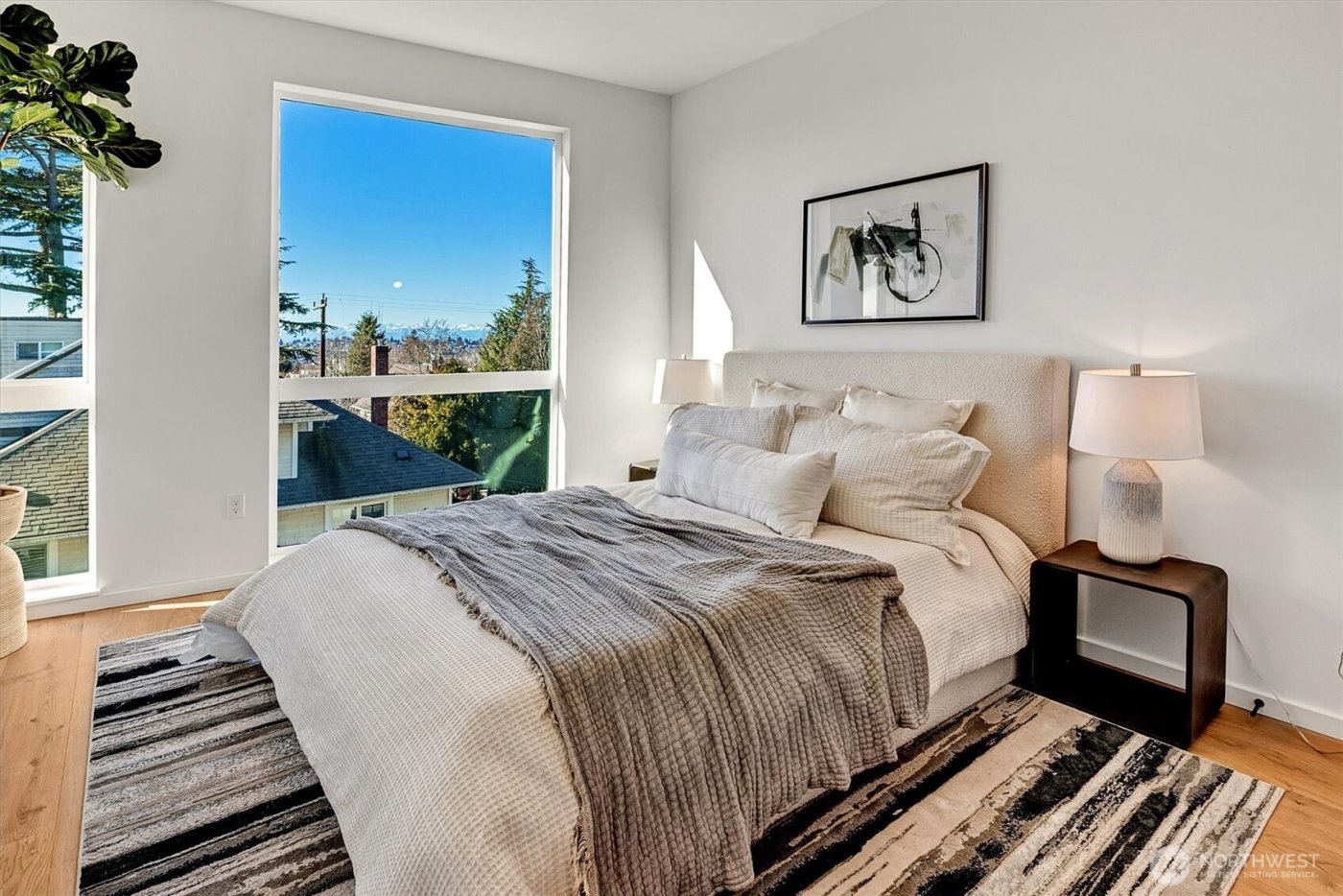 1227 E Roy Street , Seattle, WA 98102