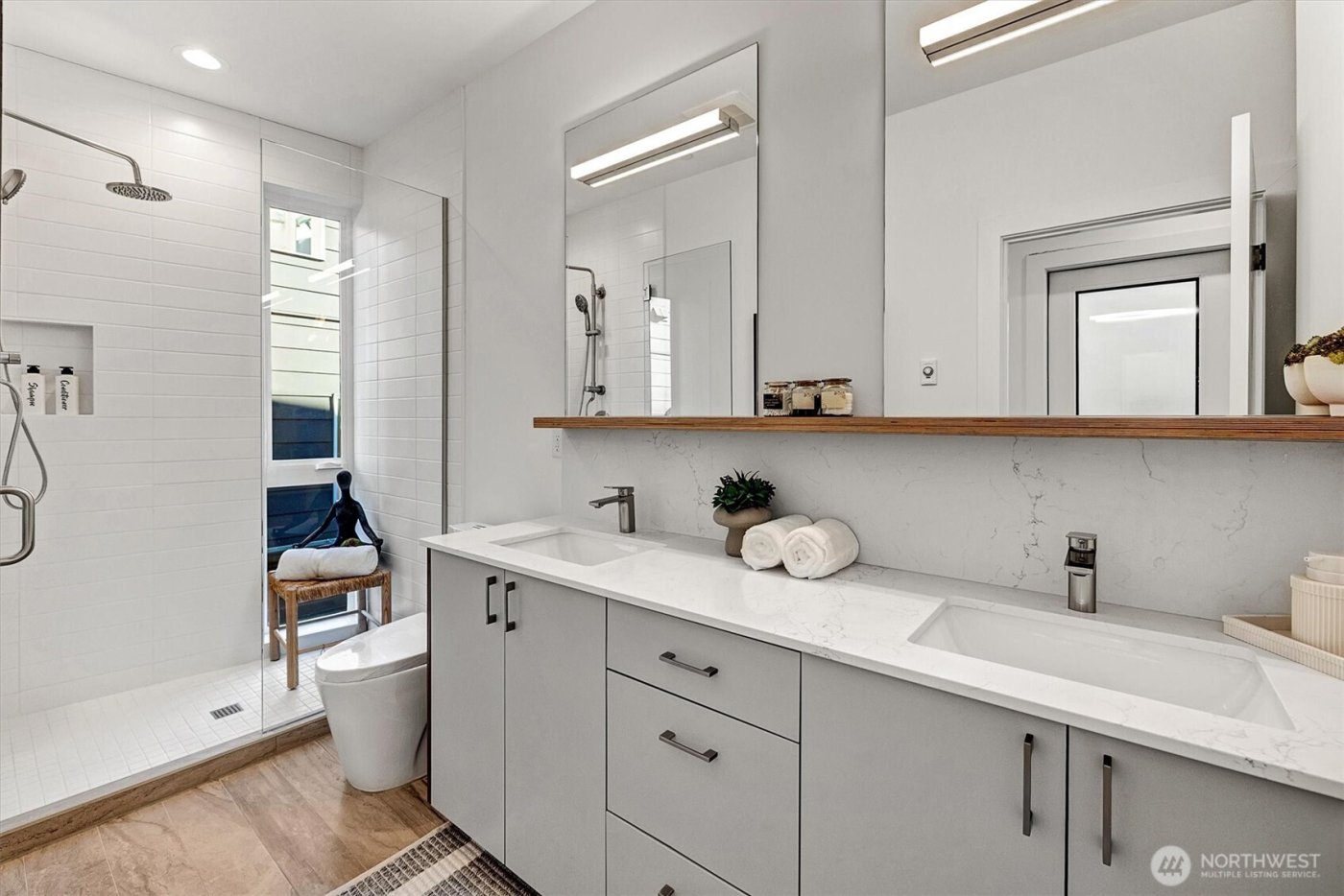 1227 E Roy Street , Seattle, WA 98102