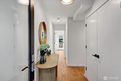 1233 E Roy Street , Seattle, WA 98102 - Photo 2