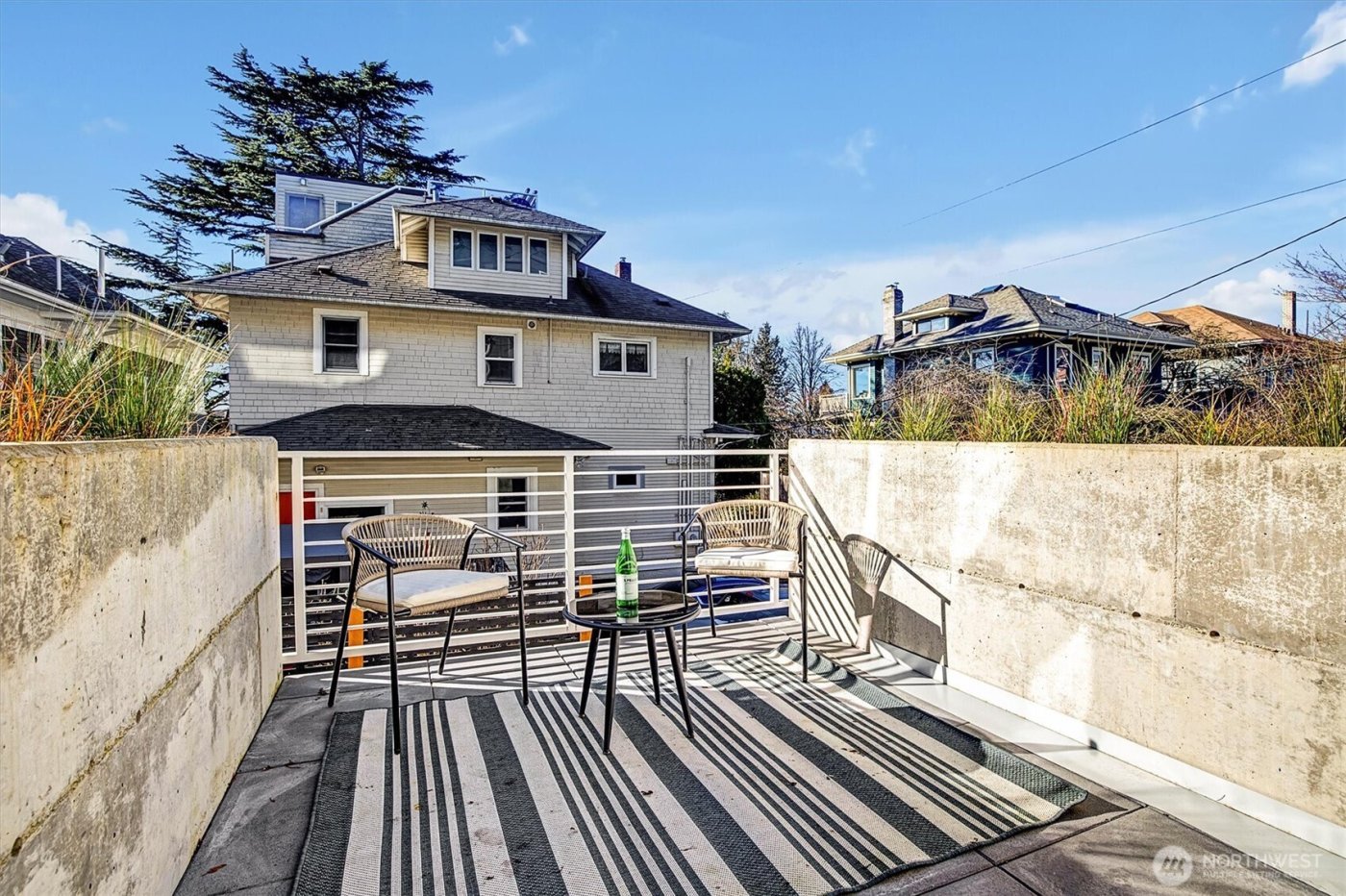 1233 E Roy Street , Seattle, WA 98102